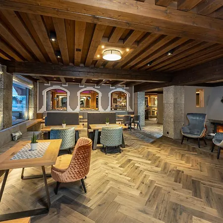 Alpina Hotel