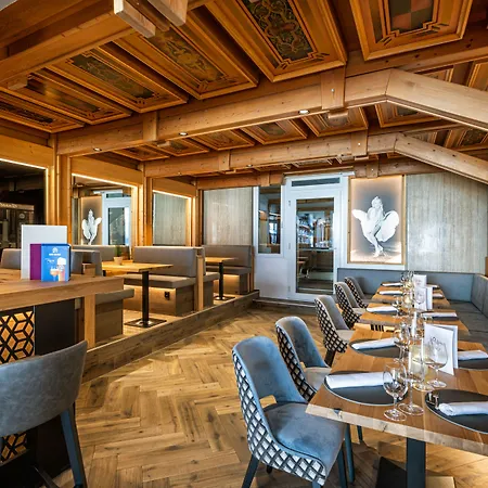 Hotel Alpina 4*